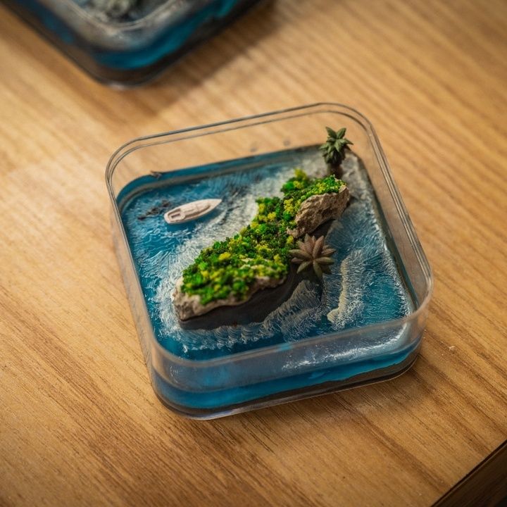 Ręcznie robiona mikro-wyspa z  – Resin Art Ideas recenzja i cena